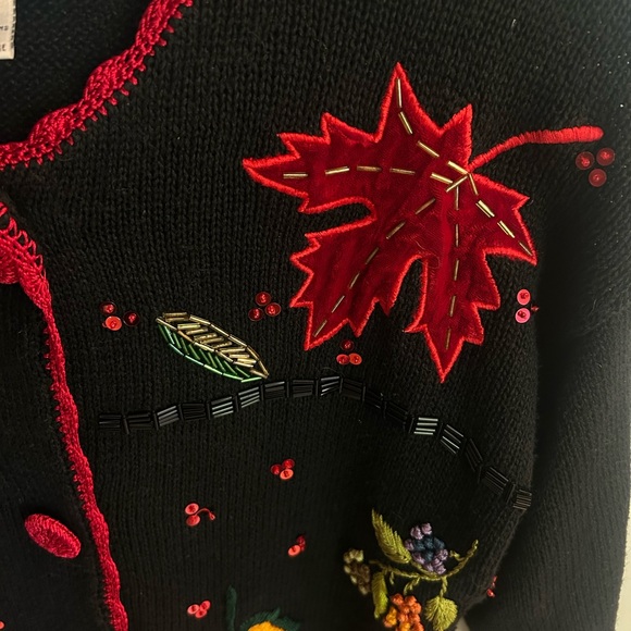 Cottagecore Victoria Harbour Crochet Embroidered Fall Leaves Sweater Cardigan S - Picture 3 of 9